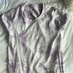 Lululemon shirt